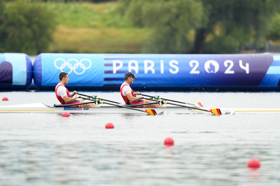 El gallego Rodrigo Conde y Aleix García lucharán por las medallas en doble scull