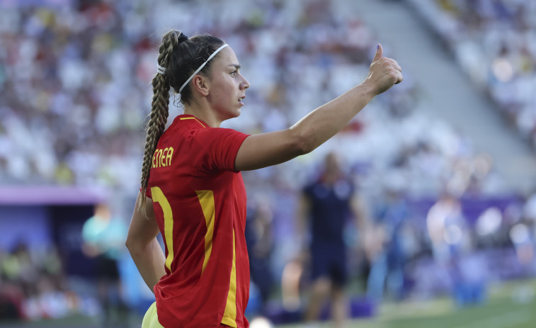 La exdeportivista Athenea y Alexia llevan a España a cuartos como primera de grupo