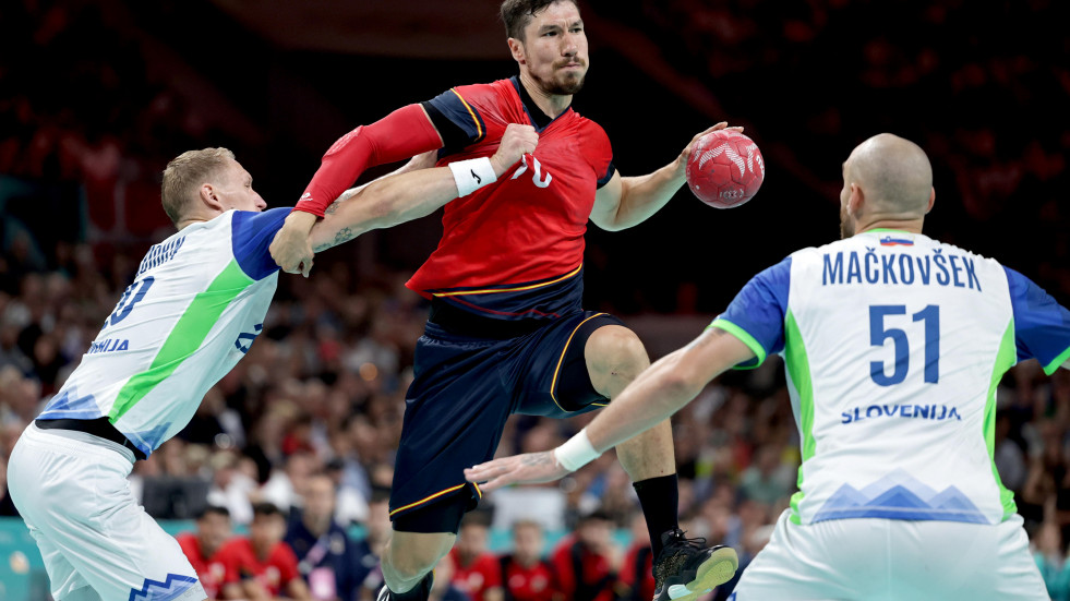 23-22. Los 'Hispanos' no se bajan del podio y se cuelgan un nuevo bronce