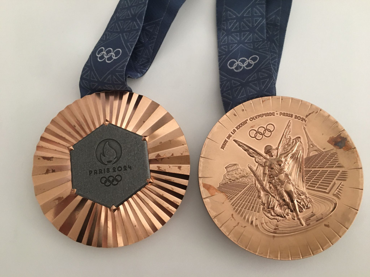 Medallas en Enmanuel Reyes y Carlos Aru00e9valo