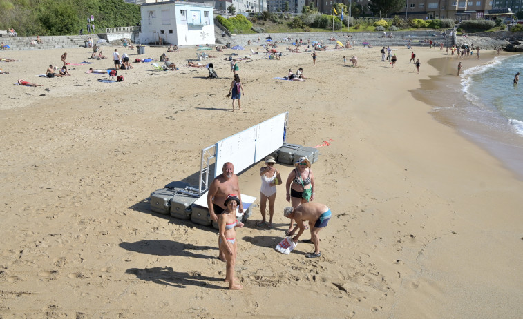 Cancelan la Travesía de San Amaro 2024 por la presencia de carabelas portuguesas