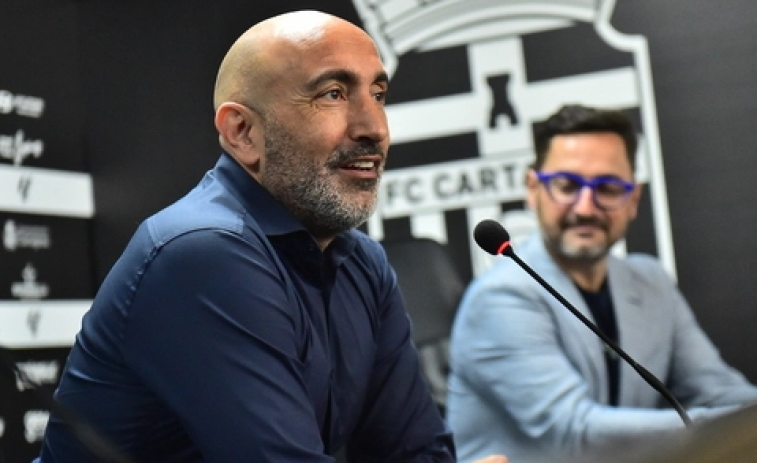 Abelardo, destituido en el Cartagena