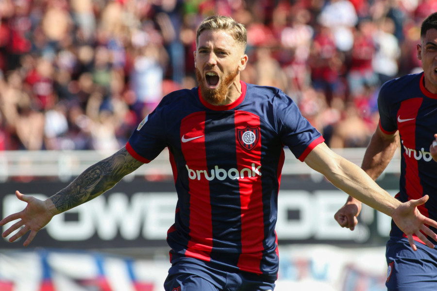 Dimite el entrenador de Boca y Muniain marca por partida doble