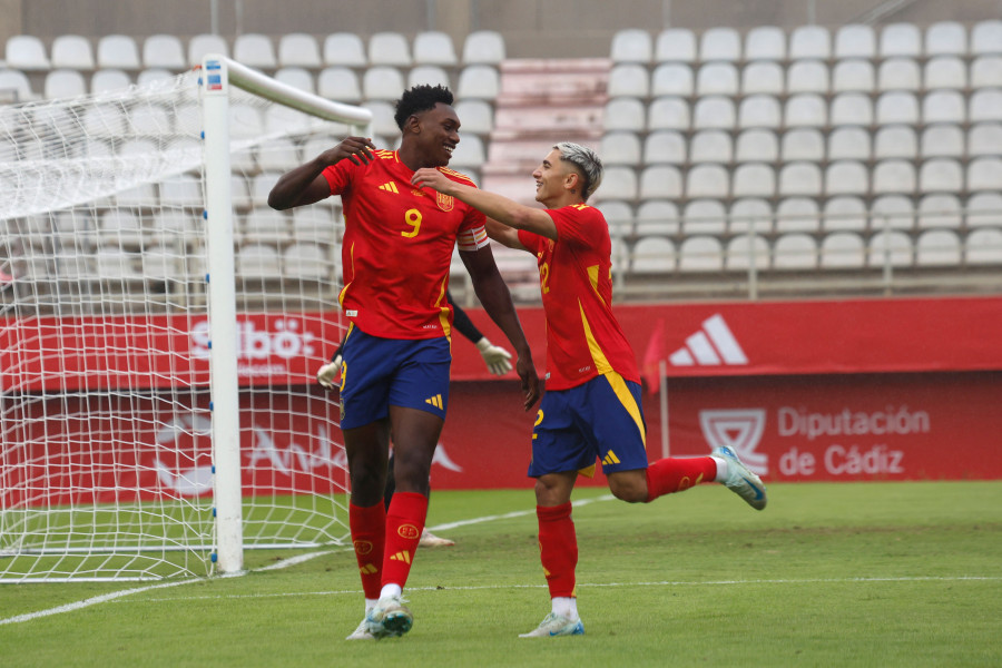 Denia ve a Yeremay en la absoluta: "Es un jugador diferente y De la Fuente le hace seguimiento"