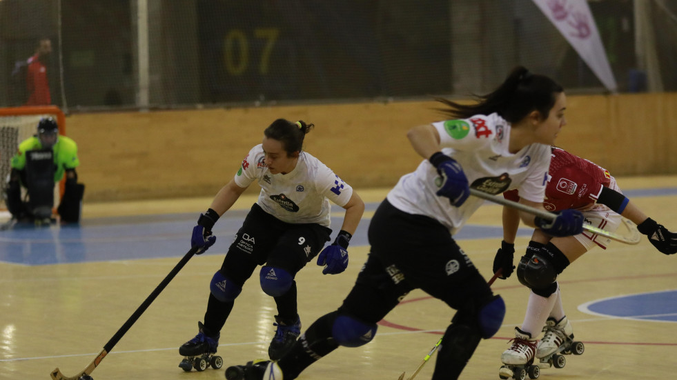 El HC Coruña, peleado con el gol, pierde por la mínima en Voltregà