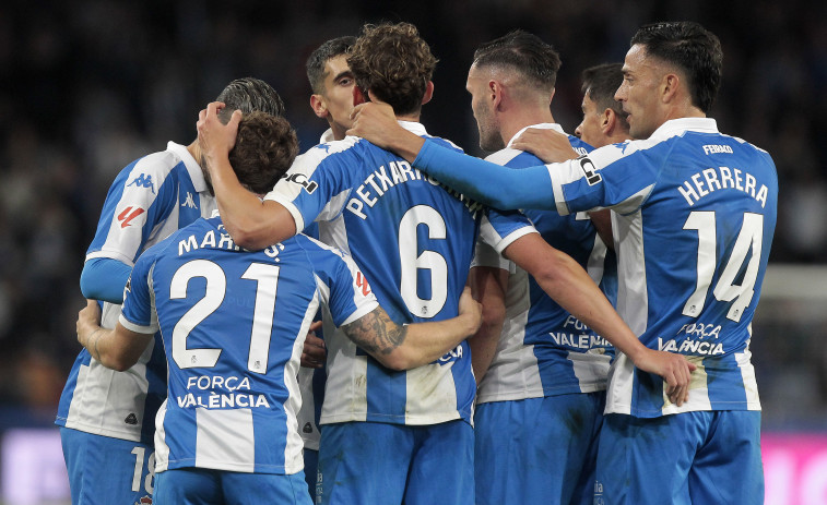 Blindar un Riazor lleno, objetivo del Dépor ante el Sporting
