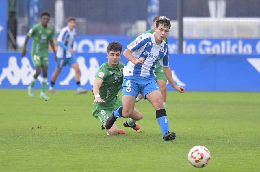 Golpe en la mesa del Juvenil A con la victoria ante el Racing de Santander