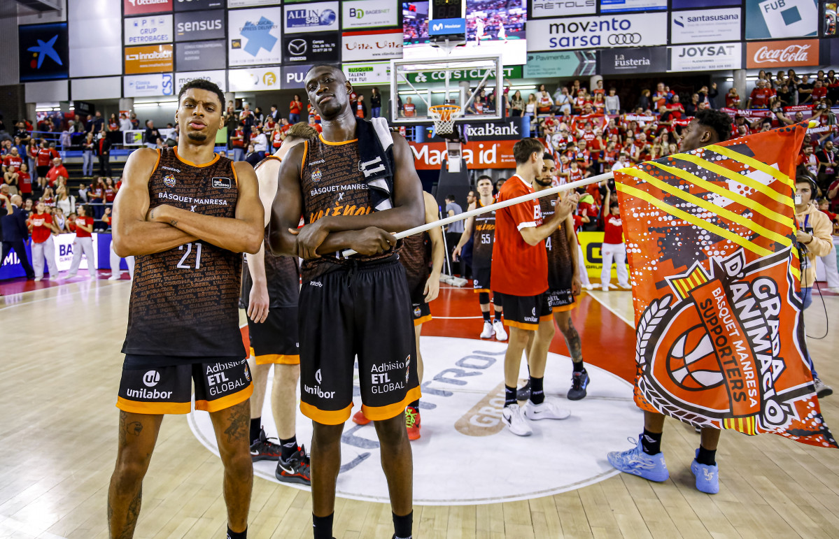 Alston Jr y Massa BAX COV  Firmar acb Photo   Joaquin Alberch