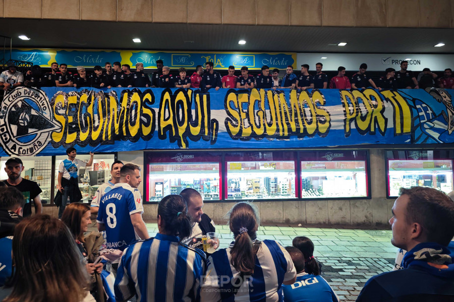 La afición del Dépor, enfadada tras el entrenamiento del Tenerife en su estadio: "Se han reído en nuestra cara"