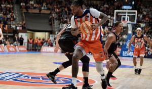 PODCAST BALONCESTO Analizamos la derrota del Leyma ante Bilbao Basket (79-100) y el futuro de los naranjas