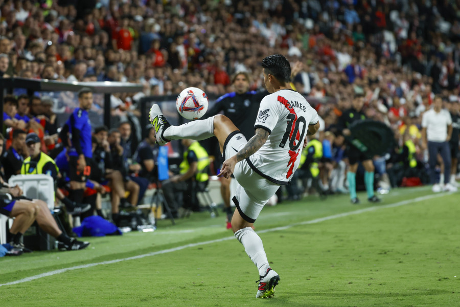 James Rodríguez se marcha del Rayo Vallecano al León mexicano