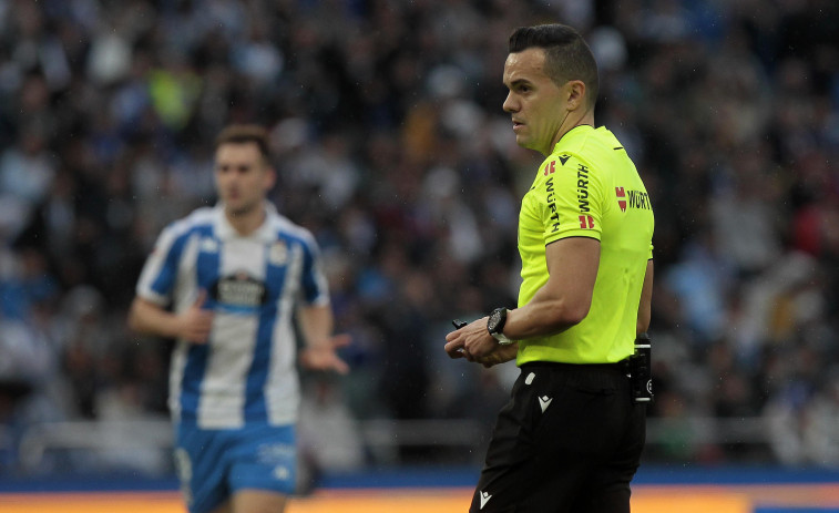 Pérez Hernández dirigirá el Eibar-Dépor