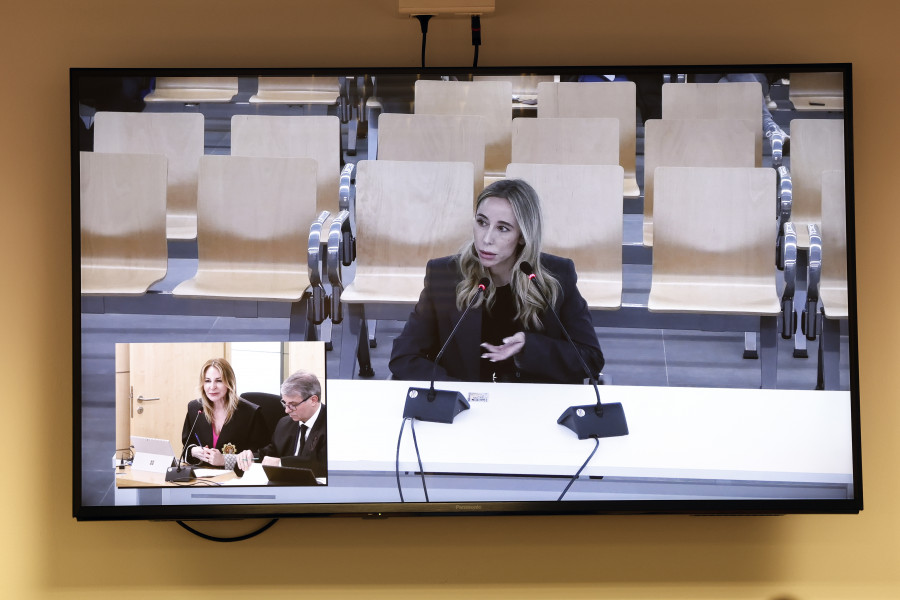 La "encerrona" a la jefa de prensa de la selección femenina para apoyar a Rubiales