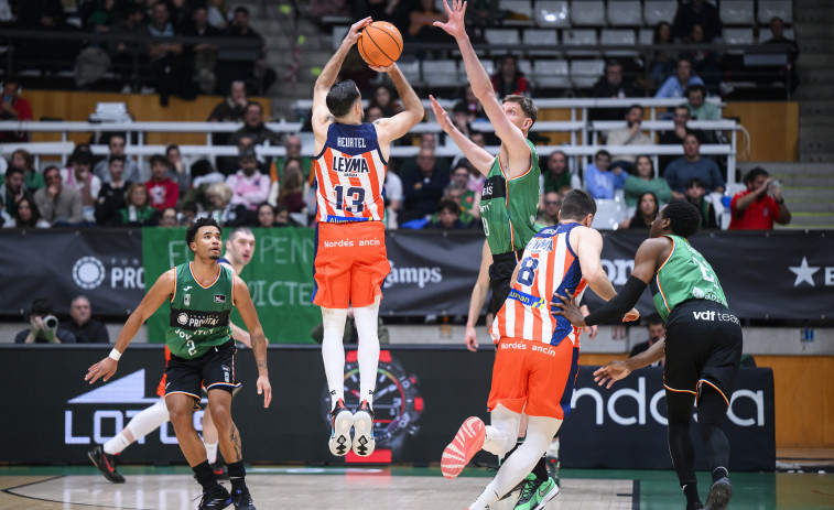 El Leyma Coruña roza la proeza en Badalona (107-104)