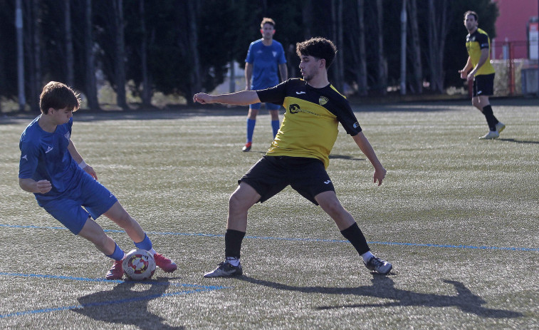 El Relámpago derrota al Oza Juvenil y el Victoria continúa solo en cabeza