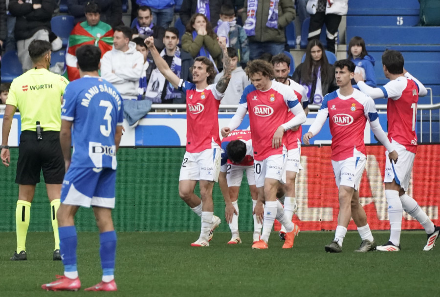 0-1 | Calero hunde al Alavés y da al Espanyol su primera victoria del curso fuera de casa