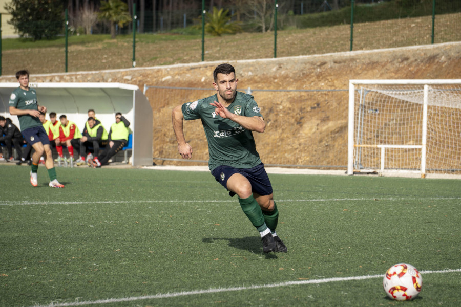 Denis saca al San Tirso del bache y lo mete en playoffs