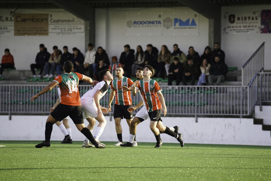 Laracha recupera la ilusión por el fútbol