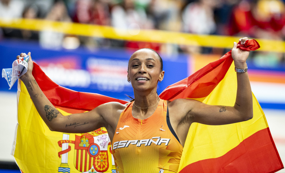 Ana Peleteiro se corona como la indiscutible 'reina' europea del triple salto