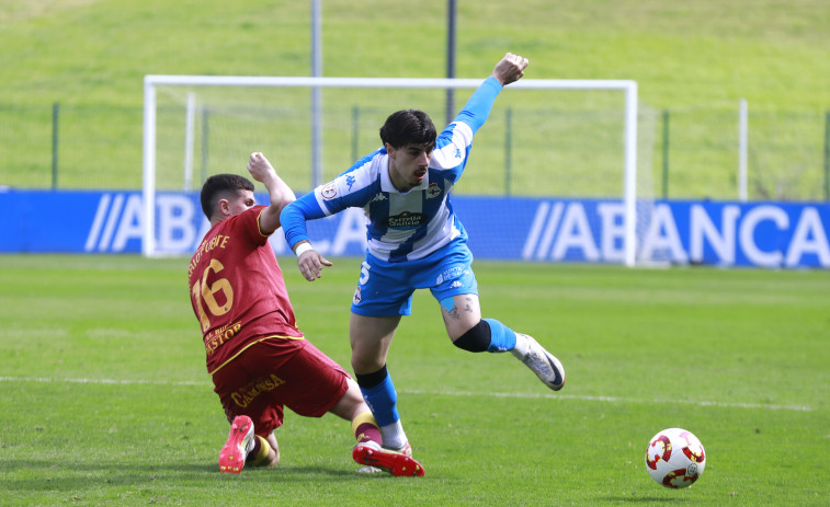 Derrota de un Fabril que termina con nueve y desquiciado con el árbitro (0-1)
