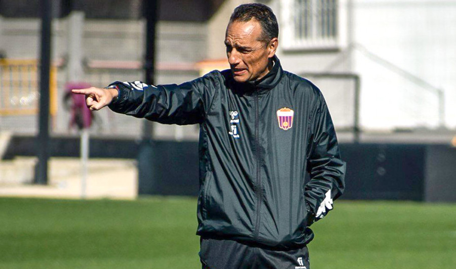 Oltra: "Antonio Hidalgo es un entrenador top; lo tiene todo para triunfar en el Dépor"