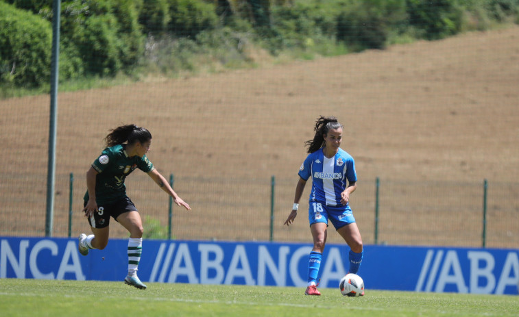 Raquel ya es la tercera con más partidos en la historia del Deportivo