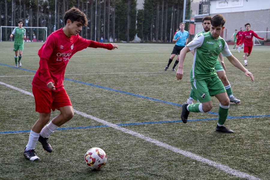 Las idas y venidas de la Primera Futgal más coruñesa