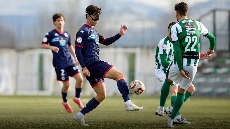 Las dianas de Alfaro desatascan a un Fabril que se aferra al playoff