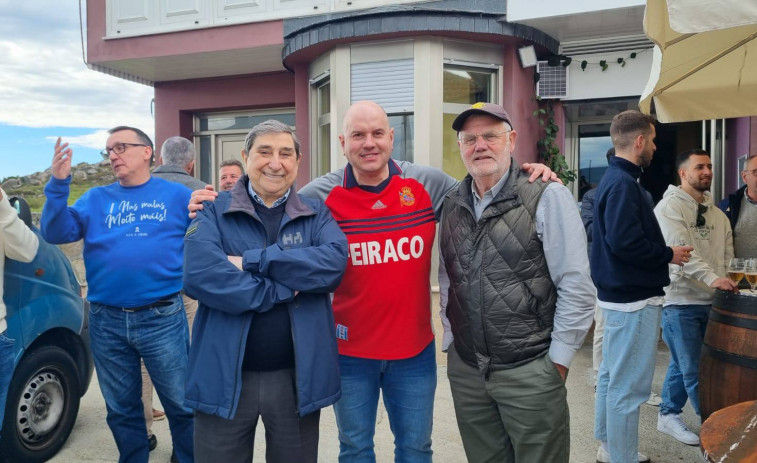 Lendoiro y Pachi Dopico, invitados estrella del XXV aniversario de la peña A Moa