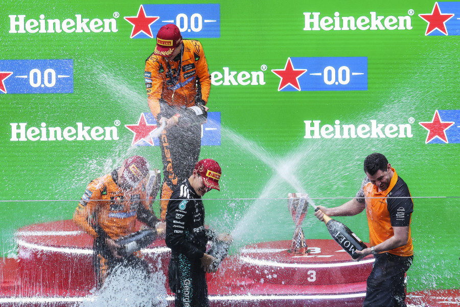 Piastri domina en Shanghái y firma la segunda victoria consecutiva de los McLaren