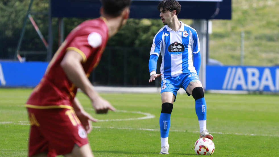 Óscar Marotías, presente en Abegondo con el Penafiel tras rescindir con el Teruel