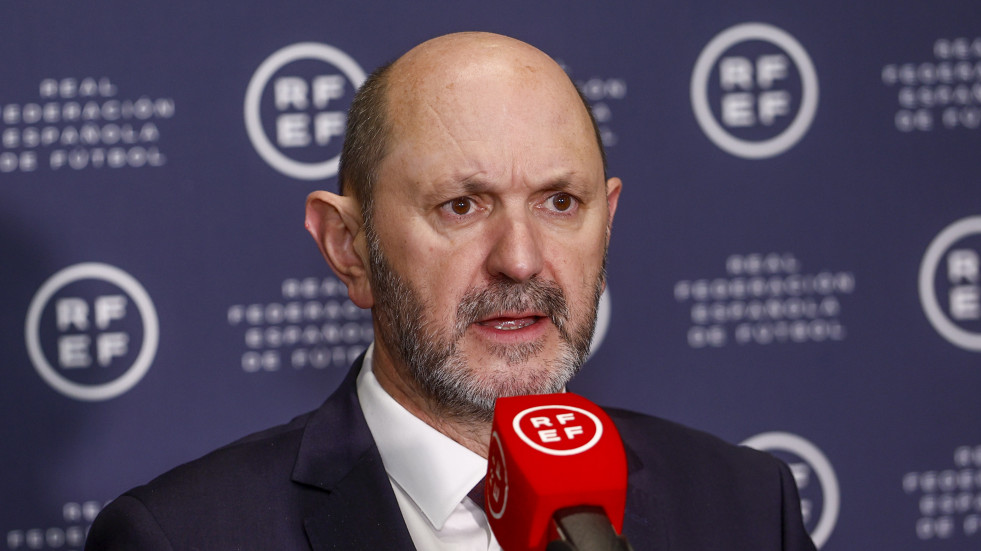 Louzán defiende al colectivo arbitral: 