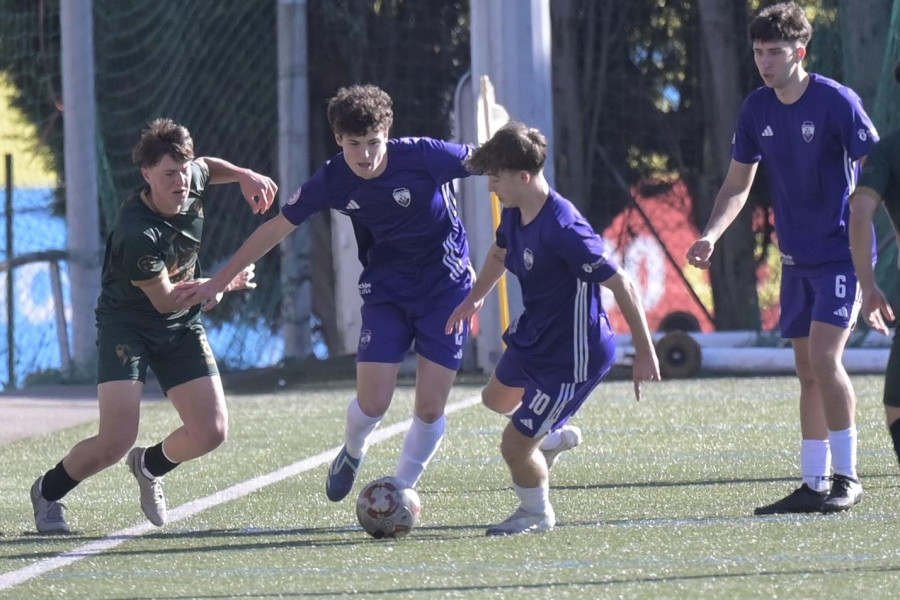 DHJ | Paso de gigante del Montañeros tras un merecido triunfo ante el Arosa