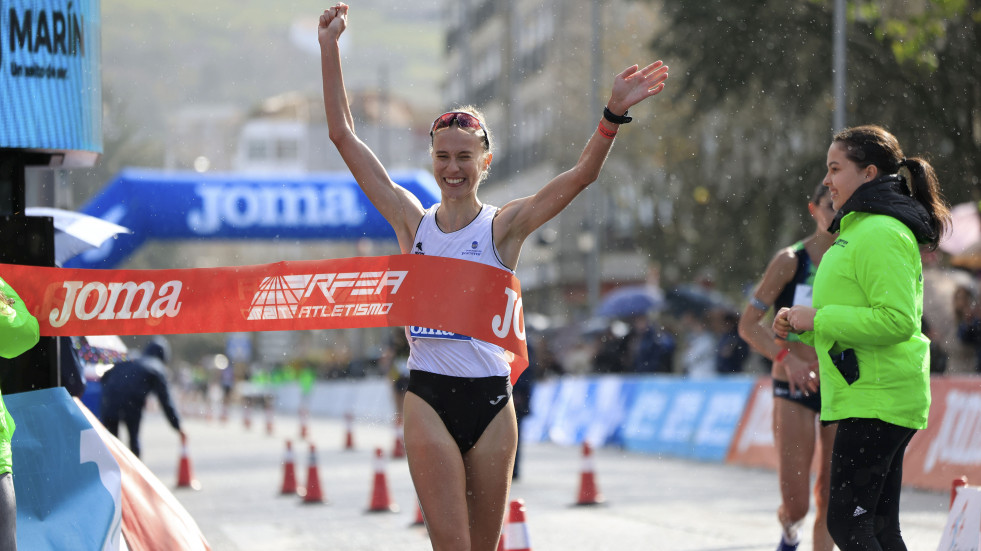 La gallega Antía Chamosa gana con autoridad el Nacional femenino de 20 kilómetros marcha