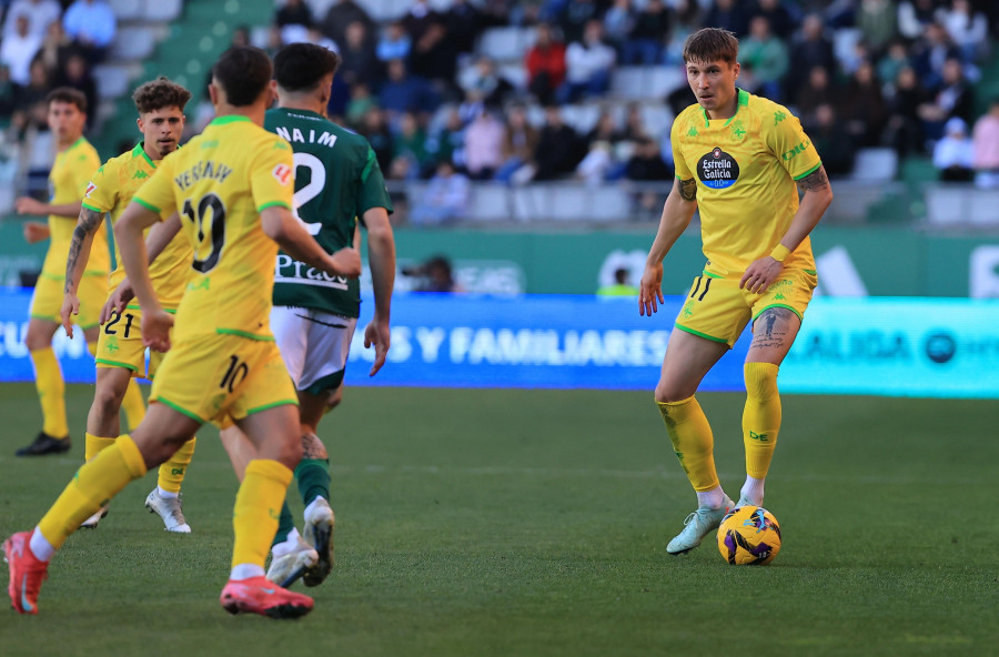 Caminos opuestos para Tosic y Genreau
