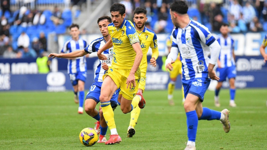 Carlos Fernández vuelve a Riazor en busca del gol perdido
