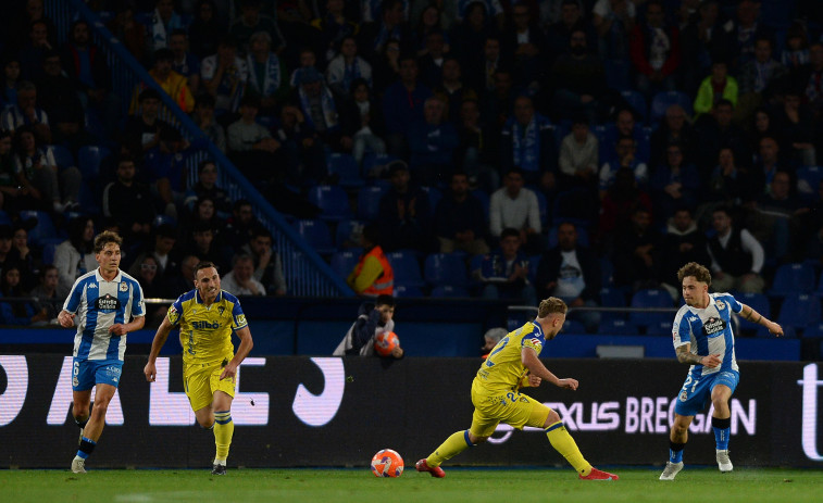 Riazor debe acostumbrarse a los domingos a las 21.00 horas