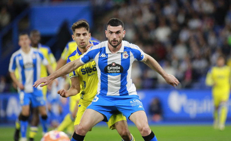 OFICIAL | Pablo Vázquez ya es jugador del Sporting de Gijón y puede volver a Riazor en la jornada 4