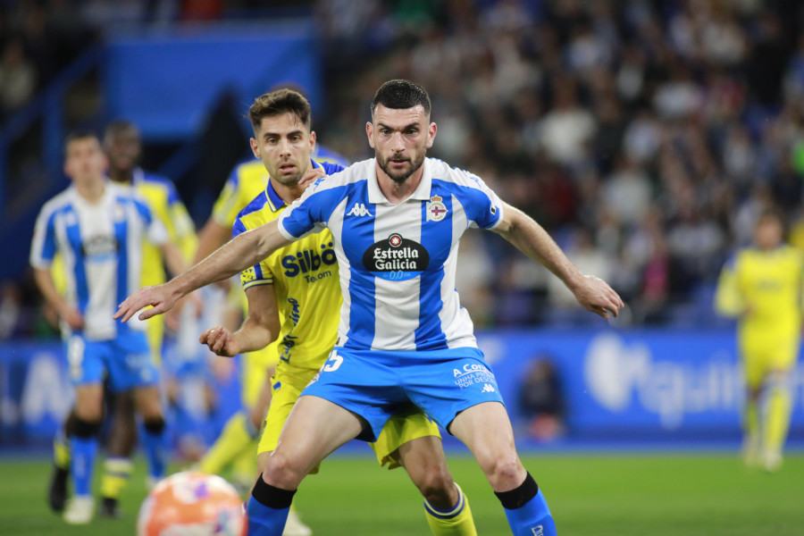 OFICIAL | Pablo Vázquez ya es jugador del Sporting de Gijón y puede volver a Riazor en la jornada 4