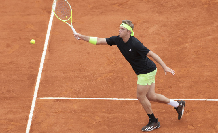 Davidovich supera a Wawrinka y Kachanov remonta a Norrie para cerrar la primera ronda