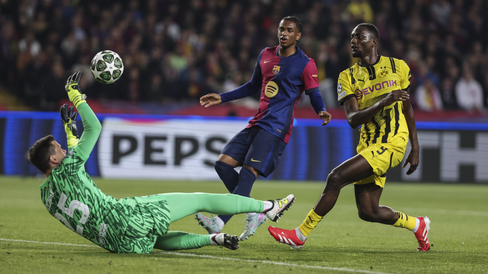 Dulce derrota del Barça en Dortmund, que vuelve seis años después a semifinales (3-1)