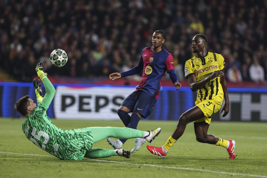 Dulce derrota del Barça en Dortmund, que vuelve seis años después a semifinales (3-1)