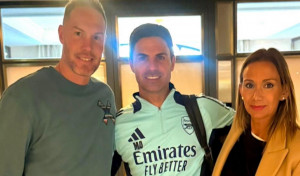 El conjuro coruñés del Arsenal contra el espíritu de Juanito