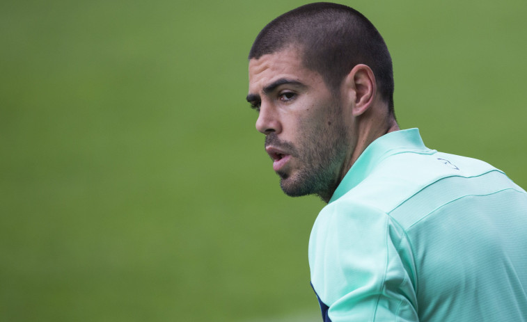 Victor Valdés entrenará a un rival del Fabril en la carrera por los playoffs