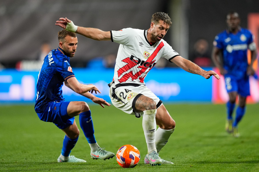 Lejeune mantiene vivo el sueño europeo del Rayo Vallecano(1-0)