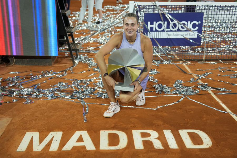 Sabalenka reina en Madrid por tercera vez