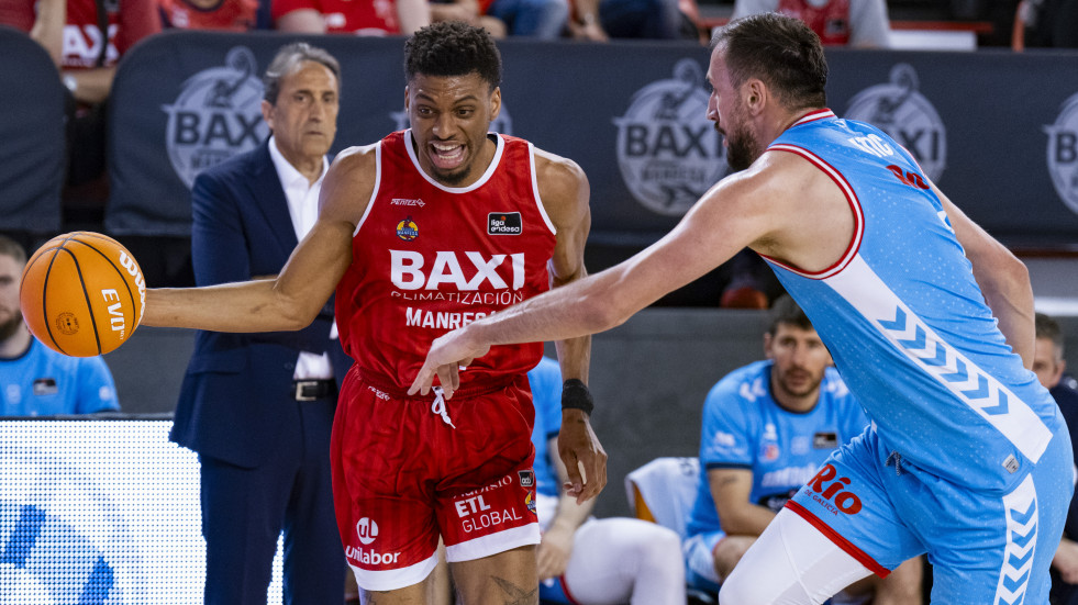 El Breogán pasa por encima de un desdibujado Manresa y le complica el 'playoff' (93-104)