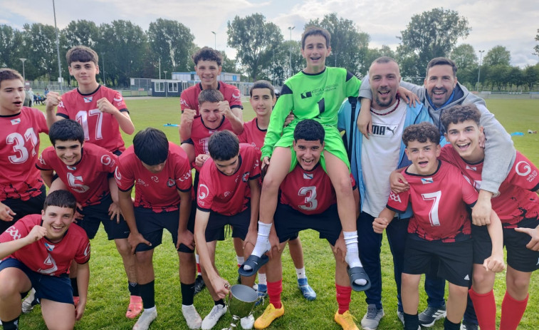 O Estrela Supernova, campión de Europa de fútbol gaélico en categoría cadete