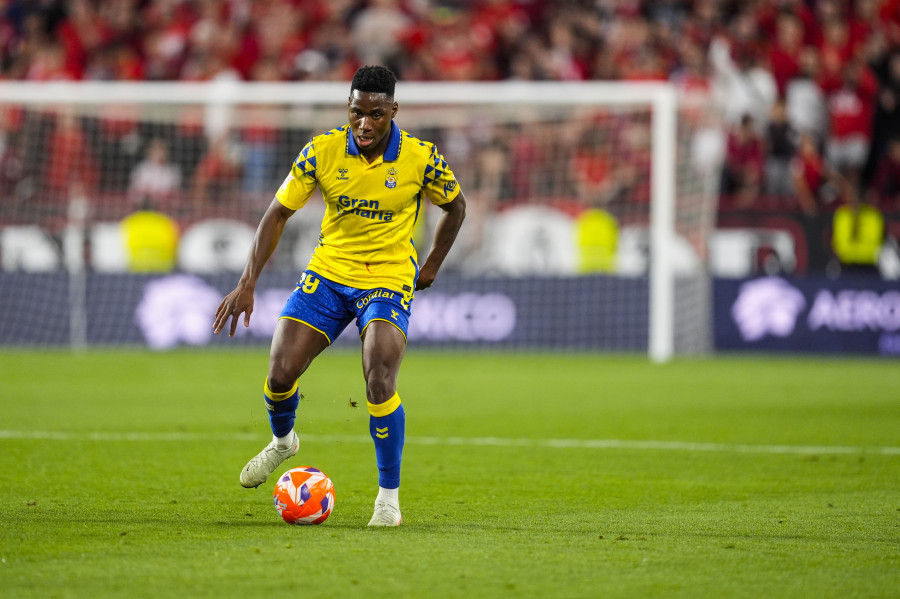 El Sevilla respira, se aleja del abismo y deja a Las Palmas al borde de Segunda (1-0)