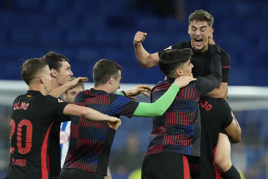 El Barça se proclama campeón de LaLiga tras imponerse en el derbi (0-2)